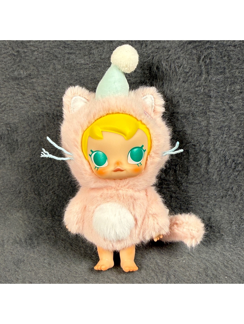 Pop Mart Pocket Molly - Who’s the good girl (Pink Cat)